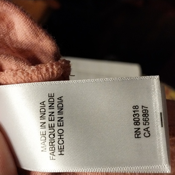 Sold #214 Pretty Lucky Brand Top - Picture 9 of 12